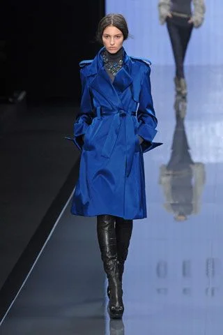 Look 10